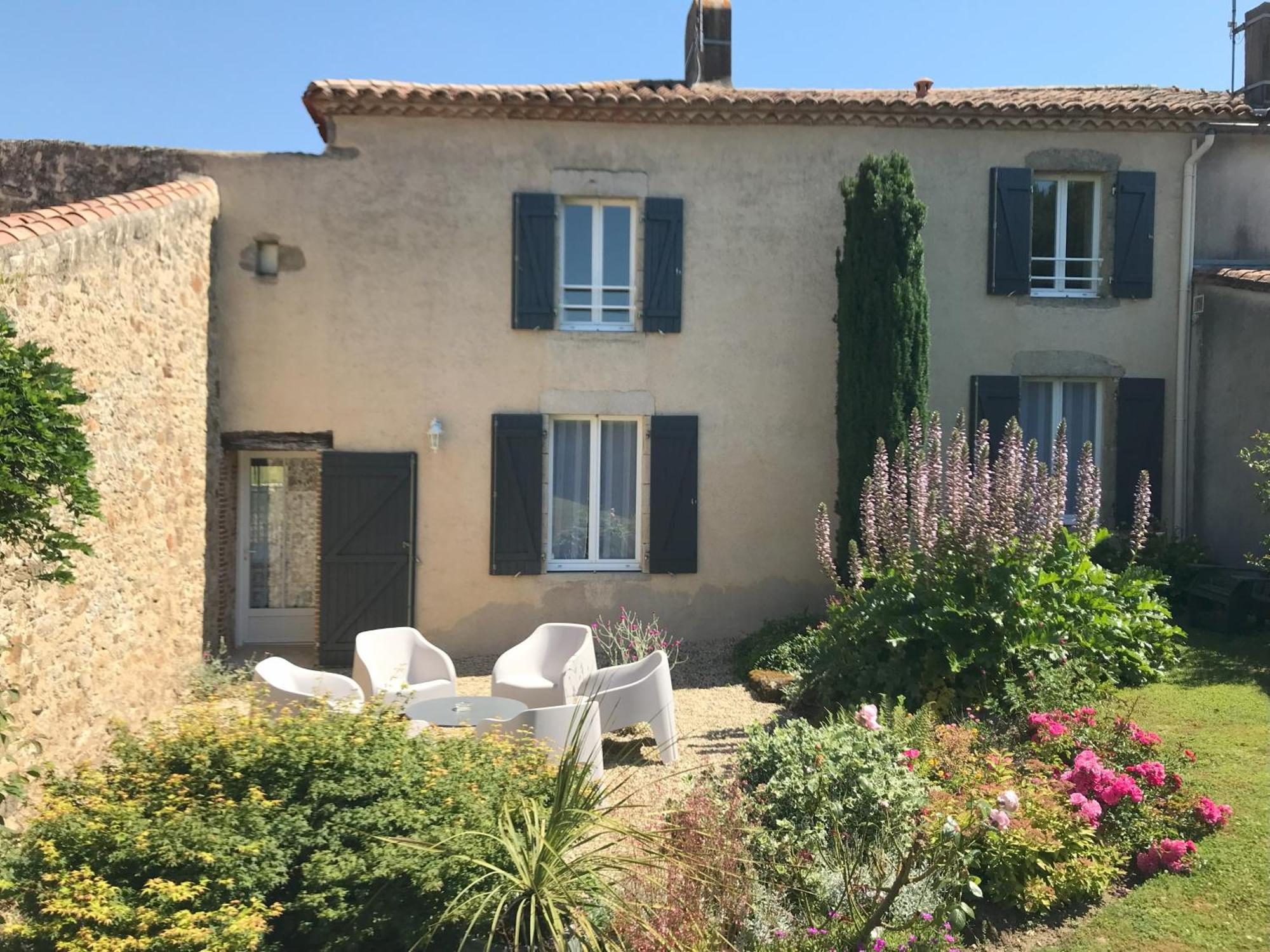 Chambres D'Hotes Les Laitieres Beaurepaire  Екстер'єр фото
